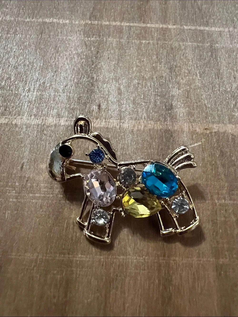 3/$18 Kids Crystal Horse Brooch - Gold with Blue, Yellow & Pink Gems Lot 509